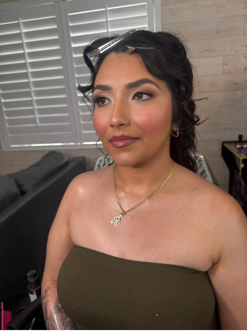 Clean glam portrait