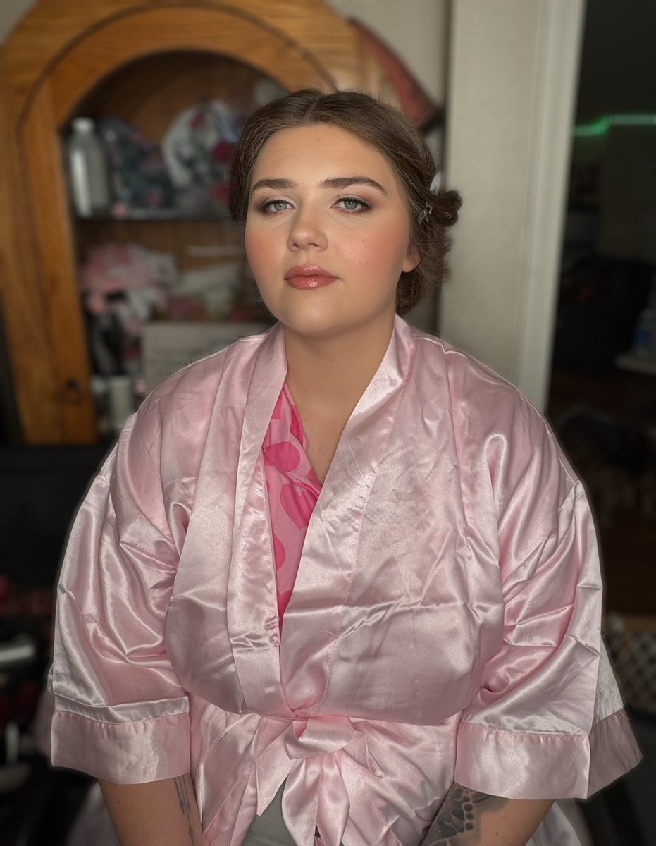 Soft glam portrait in pink robe